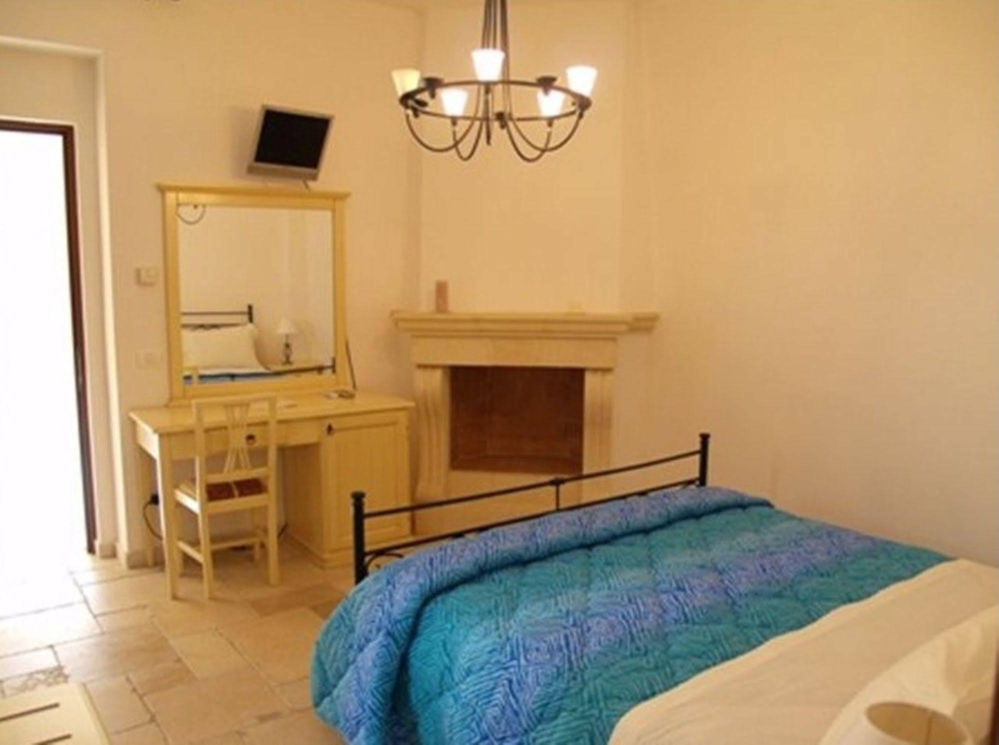 Pignata Bed & Breakfast Savelletri Exterior photo